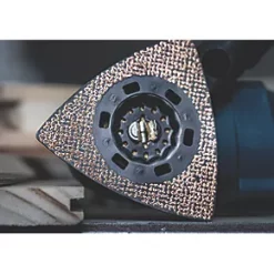 Bosch Expert AVZ 90 RT4 40 Carbide RIFF-Grit Paint on Wood, Hardwood, Mortar & Glue Sanding Plate 90mm 12 Bosch Expert AVZ 90 RT4 40 Carbide RIFF-Grit Paint on Wood, Hardwood, Mortar & Glue Sanding Plate 90mm -Screwdriver Bits Sales Store 234RR A4